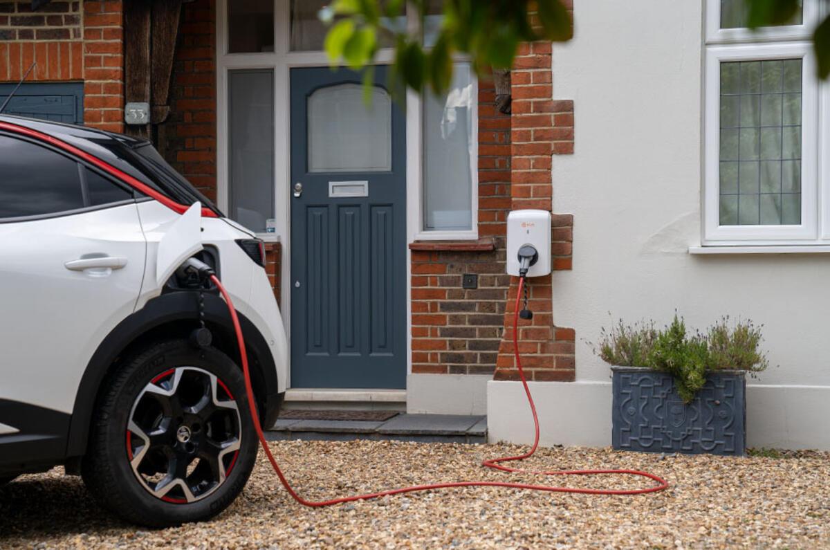 Best Energy Suppliers For EV Owners In The UK — featured article cover